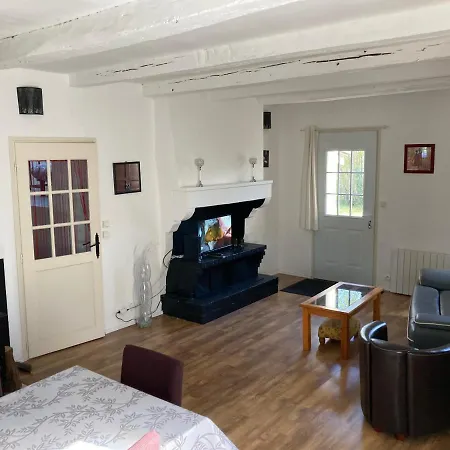 Charmante Maison Dans La Vallée De La Charente * Vouleme